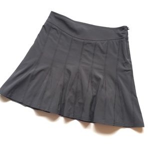 Athleta Workout Skirt/ Skort- Gray